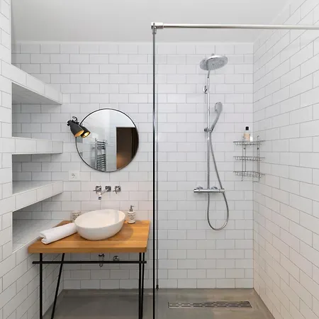 White By Belmont Realty Appartamento Zara
