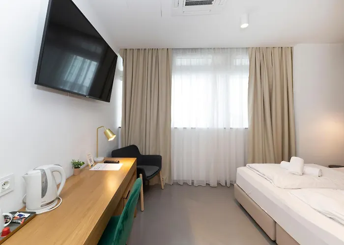 شقة White By Belmont Realty *