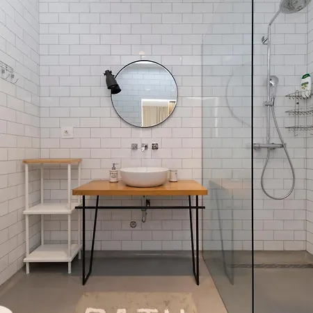 White By Belmont Realty *