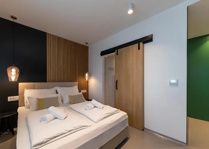 White By Belmont Realty * Zadar